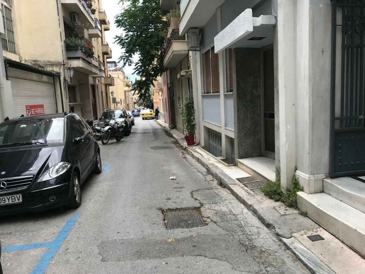 Toni'S Cosy Apartment Next To Syntagma Square Athens Exterior photo